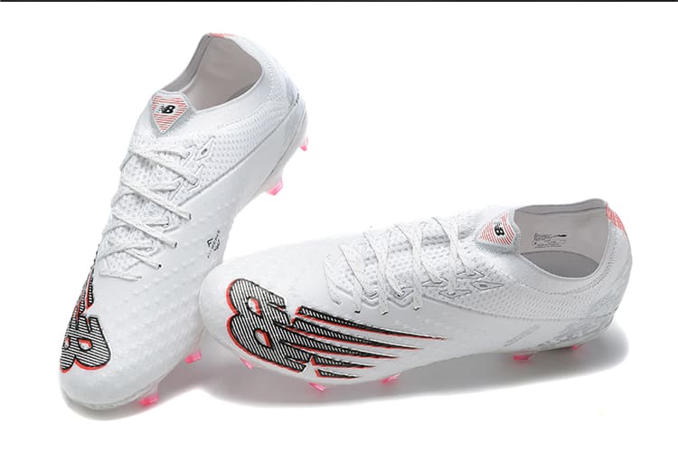 Chuteira Campo NB Furon V6+ Pro