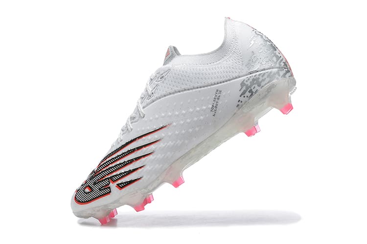 Chuteira Campo NB Furon V6+ Pro